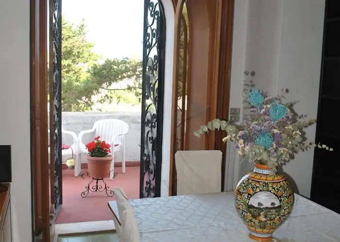 アパート Italomar バーリ